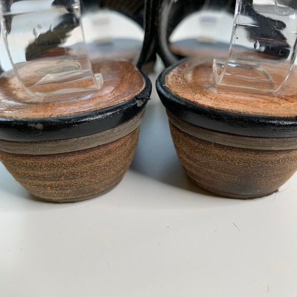 Remonte Medallion Stretch Strap Heeled Sandal - Picture 5 of 11